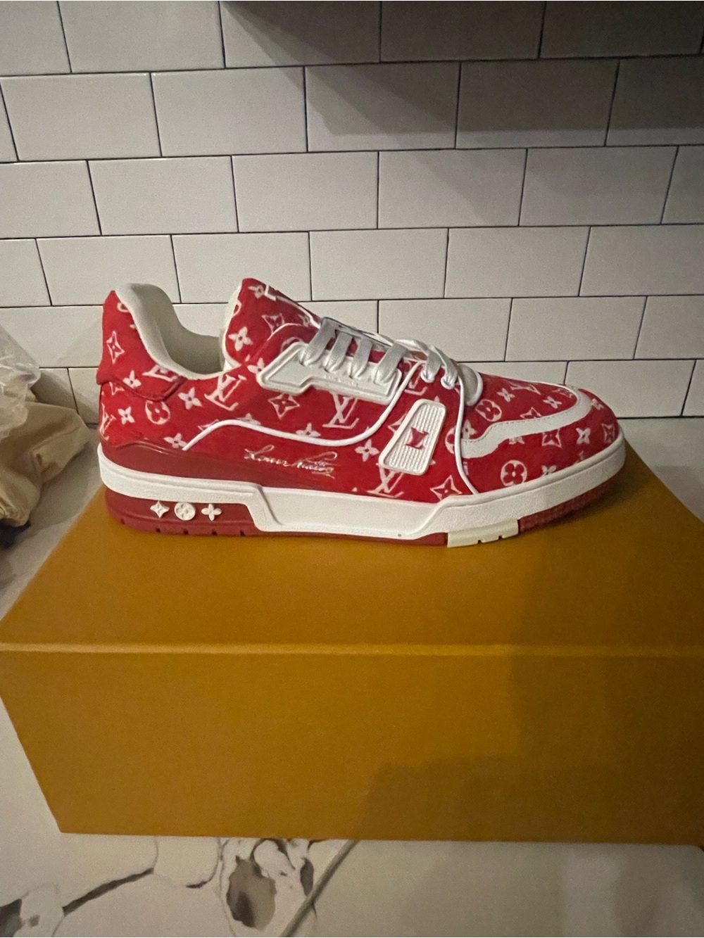 Men’s Designer Trainer Sneaker Size 43.